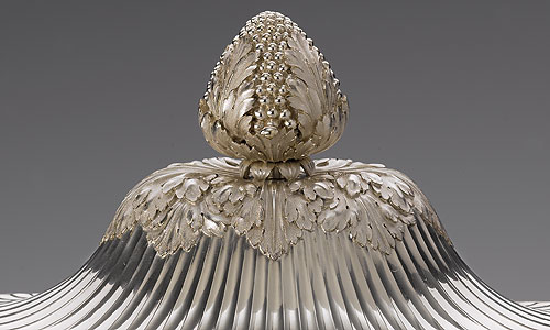 Picture: Tureen from the dinner service of Duke Karl II August, detail